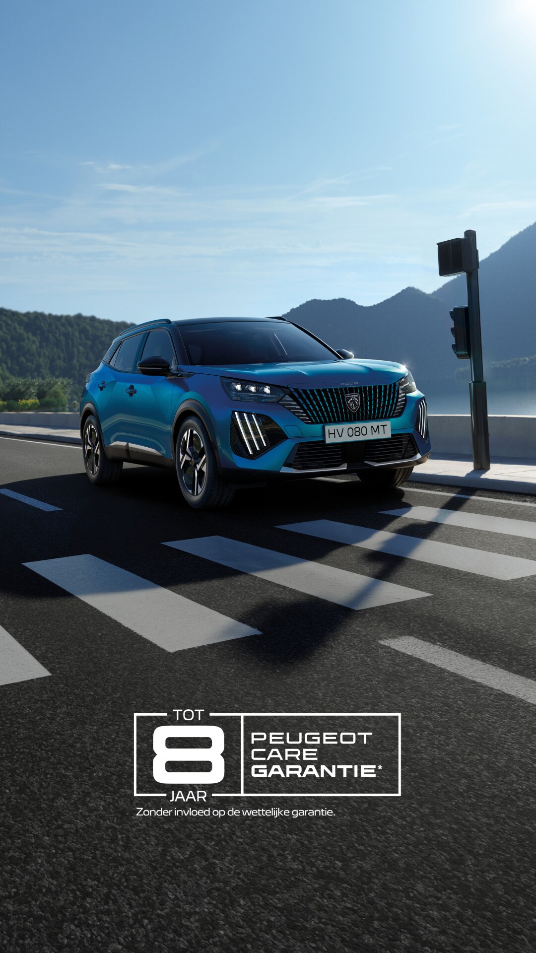PEUGEOT 2008 hybrid or petrol front view